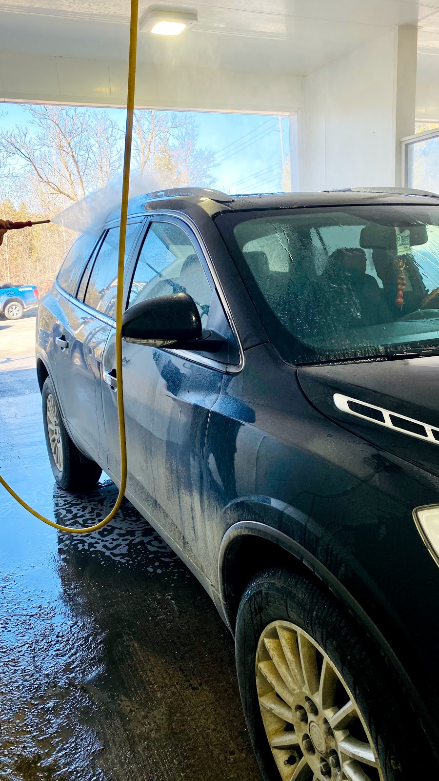 KLASSIC CAR WASH | 560 Yonge St, Barrie, ON L4N 4E4, Canada | Phone: (705) 739-0381