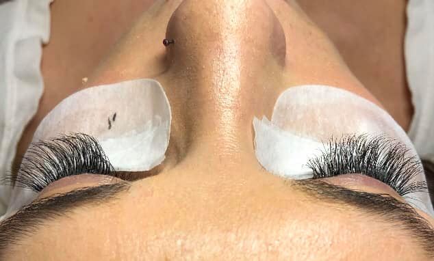 Leannes Lash Lounge | 3753 Cavendish Blvd, Nanaimo, BC V9T 6P7, Canada | Phone: (250) 618-4146