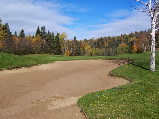 Golf Sainte-Agathe | 21 Chem. du Golf, Sainte-Agathe-des-Monts, QC J8C 2Z7, Canada | Phone: (819) 326-3022