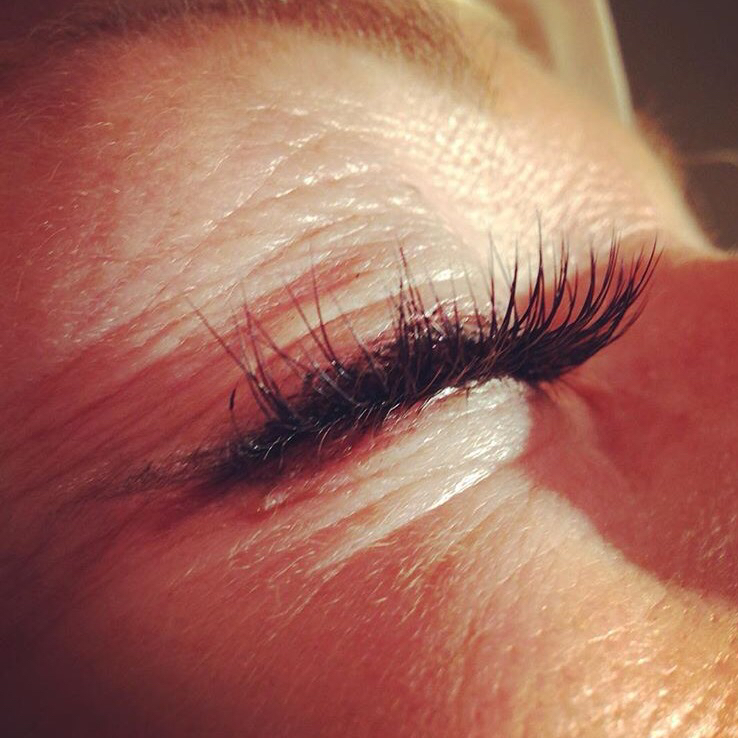 Lash Salon by Regina | Upstairs at M Salon, 1100 Lorne Park Rd, Mississauga, ON L5H 3A3, Canada | Phone: (416) 806-5215