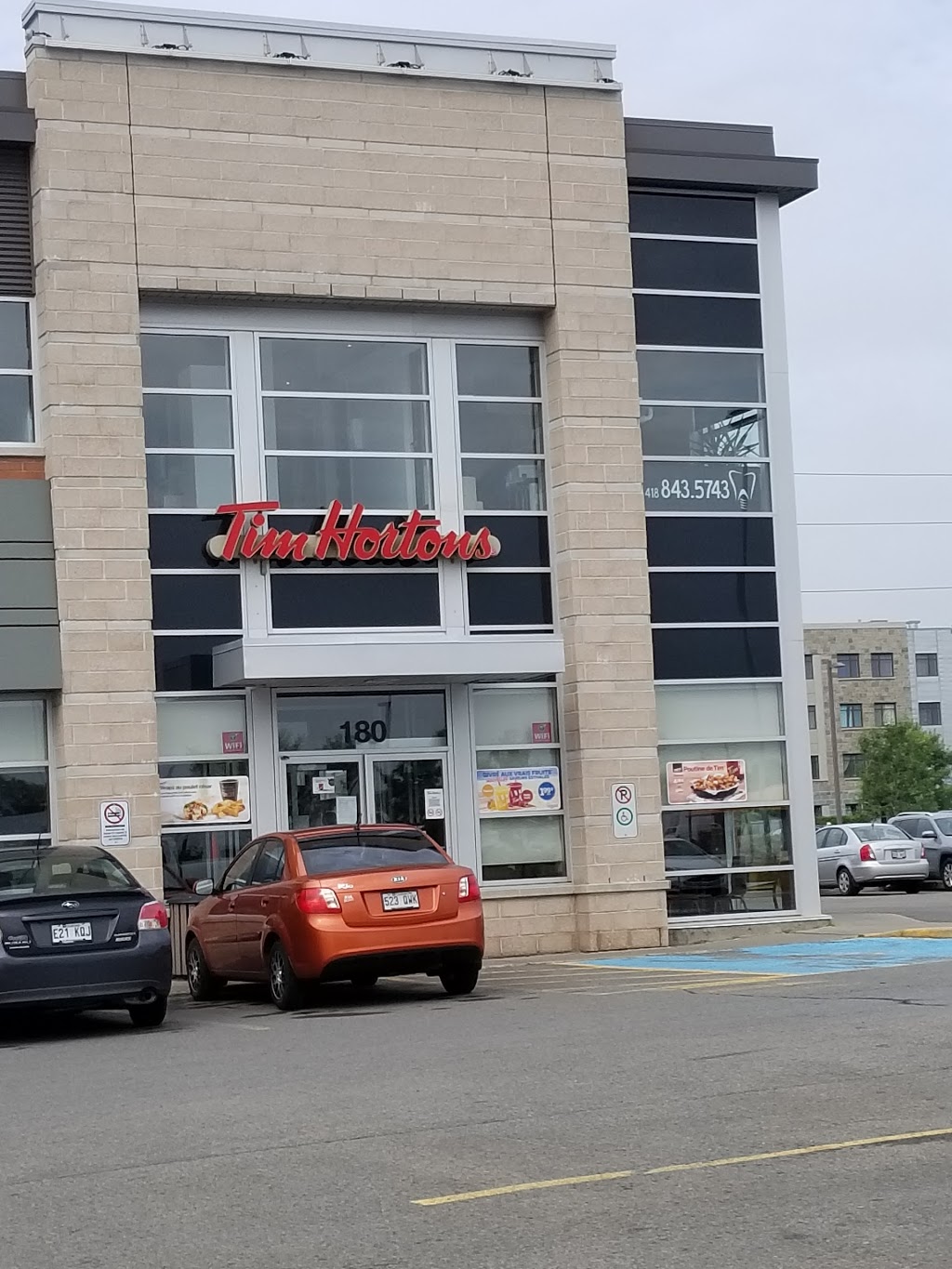 Tim Hortons | 2293 Avenue Chauveau, Québec, QC G2N 1G4, Canada | Phone: (418) 847-8586