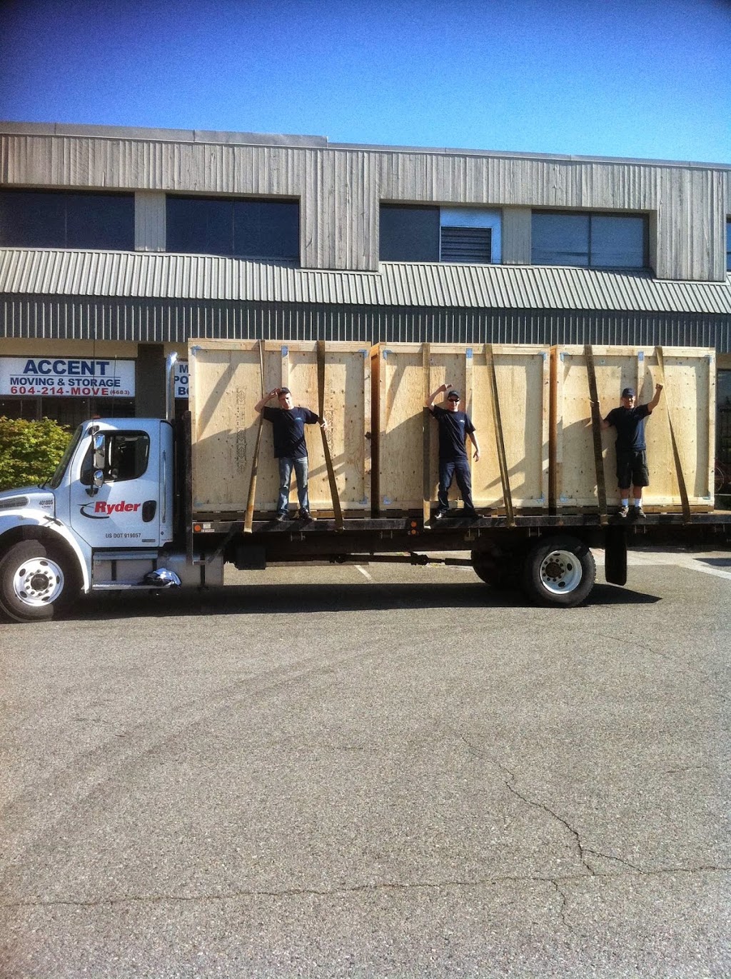 Accent Moving & Storage | 700 Chester Rd, Delta, BC V3M 6J1, Canada | Phone: (604) 521-4424