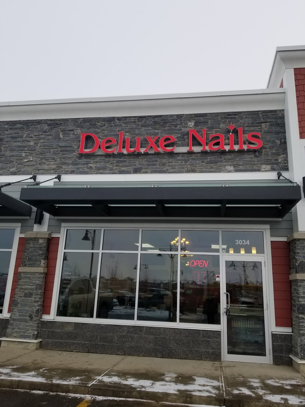 Deluxe Nails | 3034 Granville Dr NW, Edmonton, AB T5T 4V3, Canada | Phone: (780) 540-0079