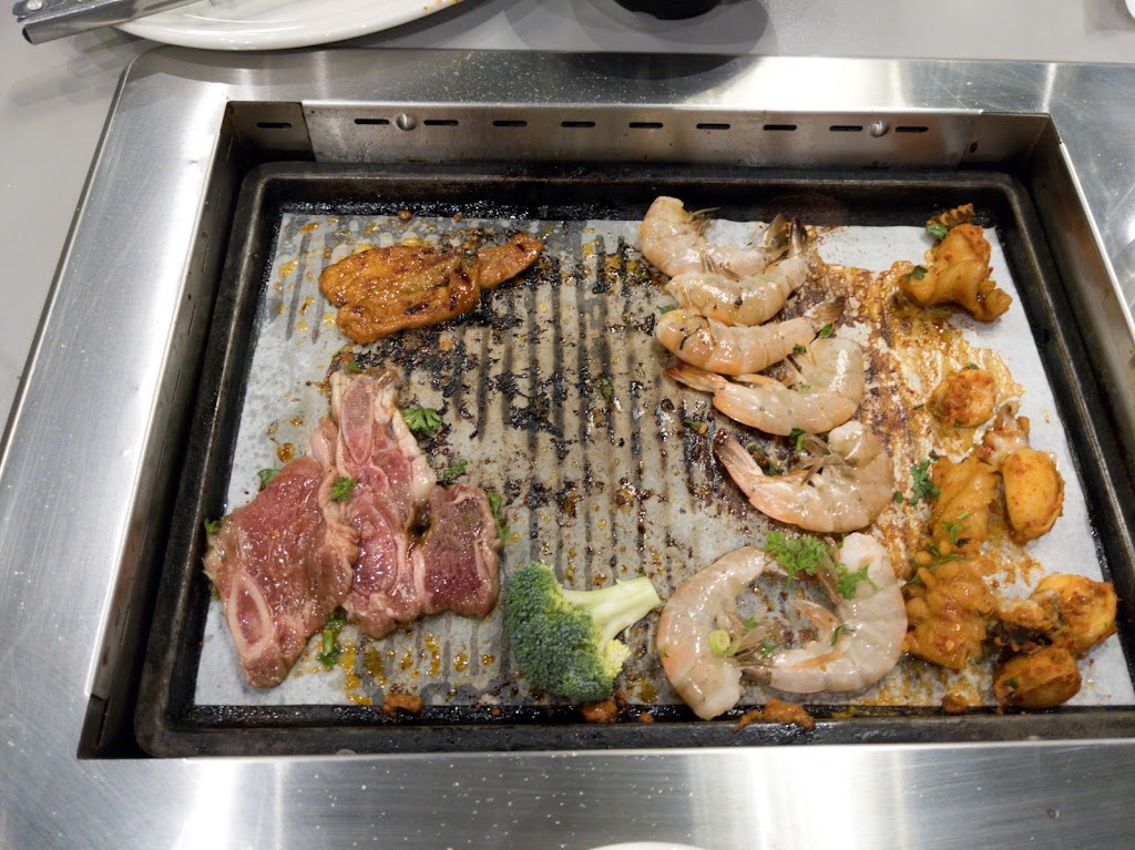 Seoul Yokoso BBQ Coréen & Sushi | 7400 Bd Taschereau, Brossard, QC J4W 1M9, Canada | Phone: (450) 486-6885