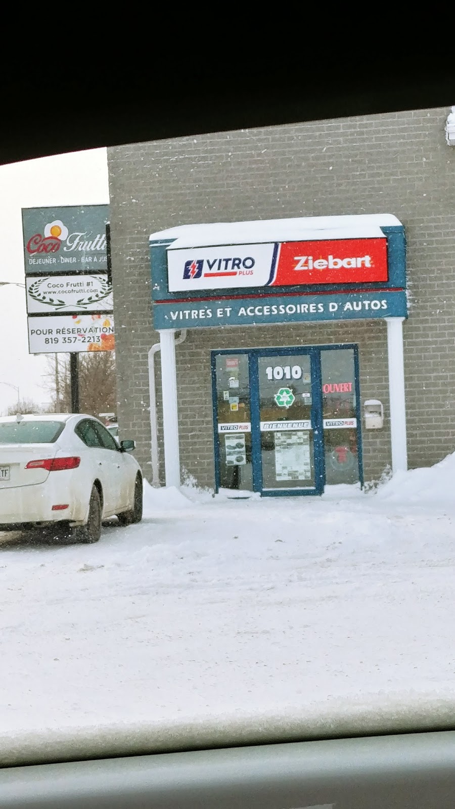 VitroPlus / Ziebart | 1010 Bd Jutras E, Victoriaville, QC G6S 1E4, Canada | Phone: (819) 357-3010