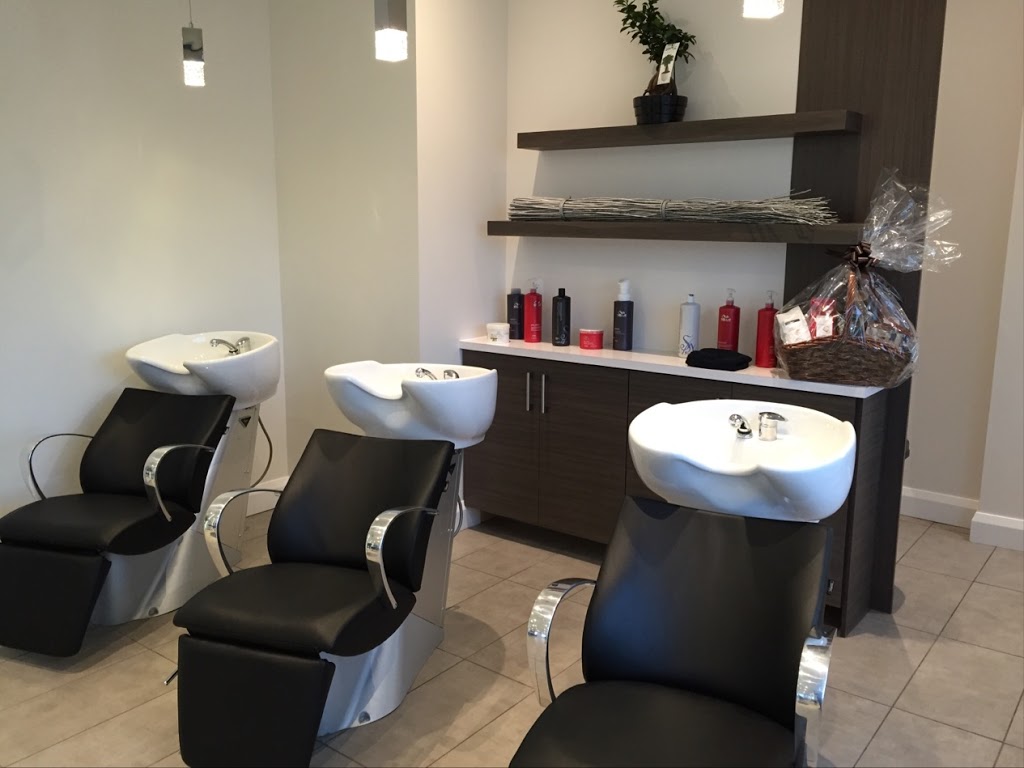 Donna Bella | 240 Kennevale Dr Unit 101, Ottawa, ON K2J 6B6, Canada | Phone: (613) 825-9111