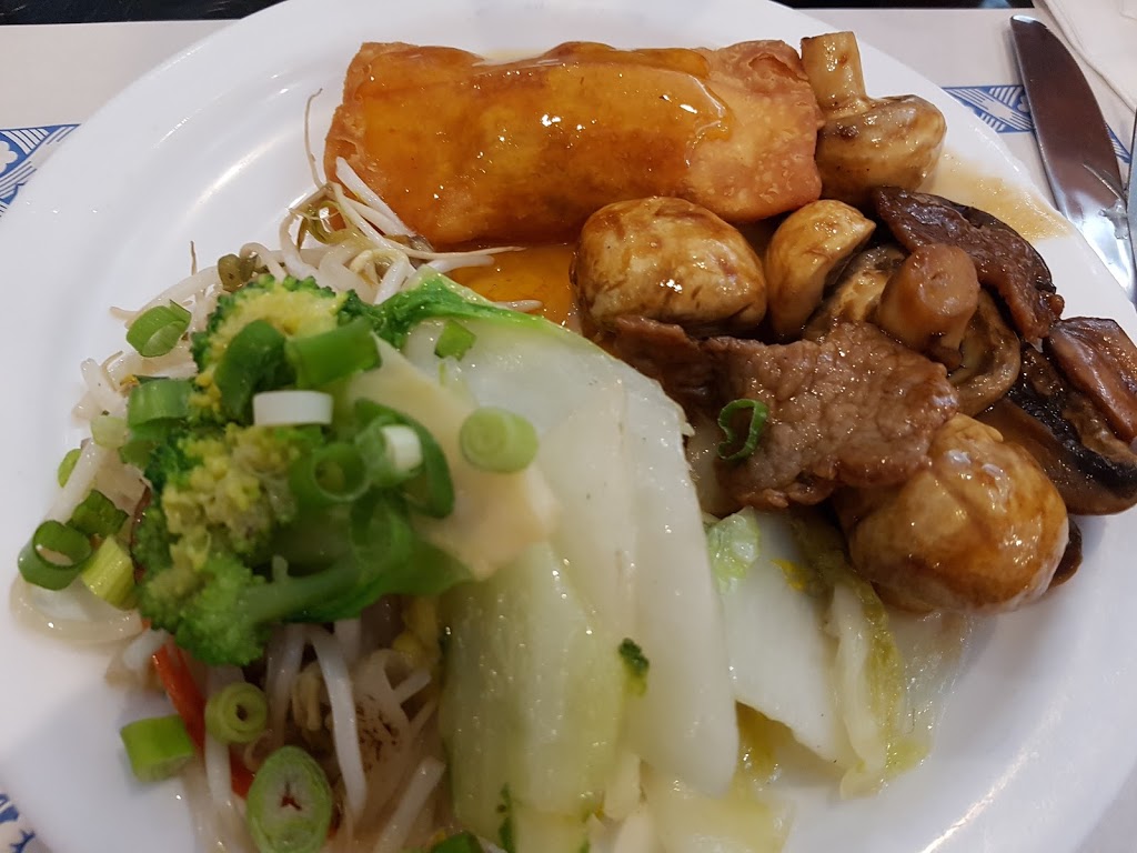 Restaurant Buffet Chan | 380 Bd Sir Wilfrid Laurier, Mont-Saint-Hilaire, QC J3H 3N9, Canada | Phone: (450) 464-9888