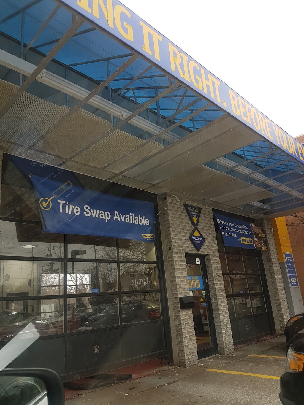 Mr. Lube | 7562 Yonge St, Thornhill, ON L4J 1V9, Canada | Phone: (905) 731-4164