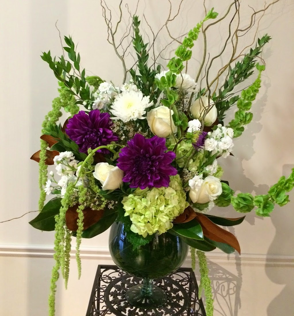 Acanthus Floral & Botanical | 14 Mill St, Almonte, ON K0A 1A0, Canada | Phone: (613) 461-0113