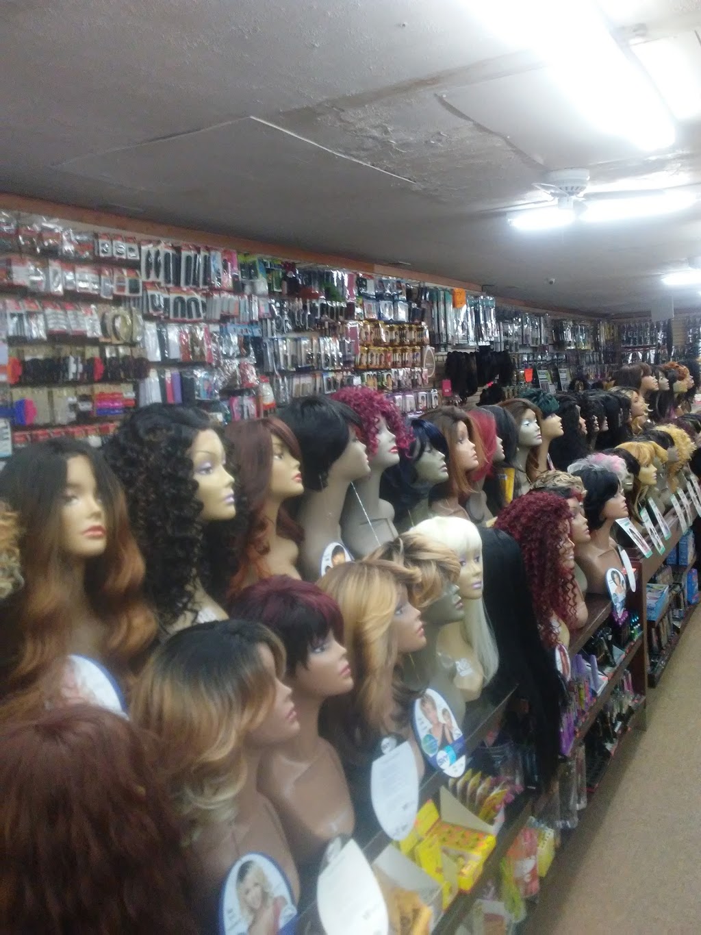 Oasis Hair & Beauty Inc | 1235 Main St, Buffalo, NY 14209, USA | Phone: (716) 895-2000