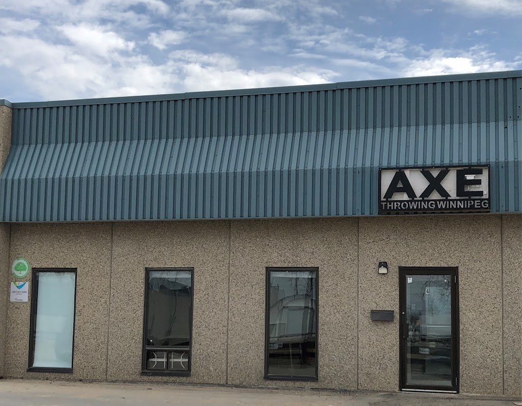 AXE Throwing Winnipeg | 30 Durand Rd Unit #4, Winnipeg, MB R2J 3T2, Canada | Phone: (204) 594-8323