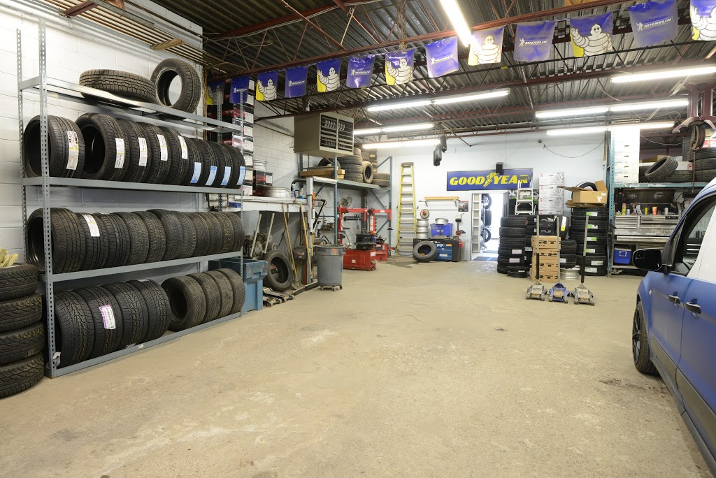 Newmarket Tire "N" Mag | 450 Mulock Dr, Newmarket, ON L3Y 9B8, Canada | Phone: (905) 836-5726