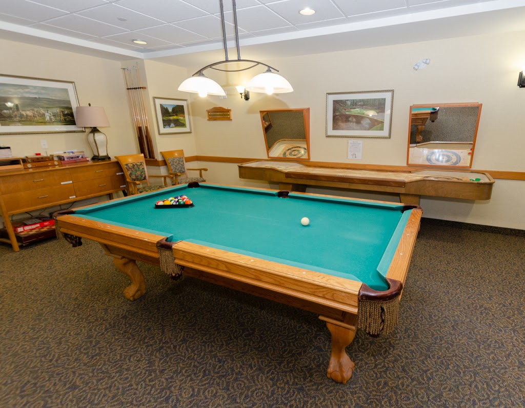 Seine River Retirement Residence | 1015 St Annes Rd, Winnipeg, MB R2N 0E6, Canada | Phone: (204) 256-8877