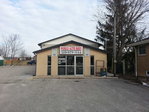 World Auto Body & Sales | 12230 County Rd 42, Tecumseh, ON N8N 2M1, Canada | Phone: (519) 979-1144