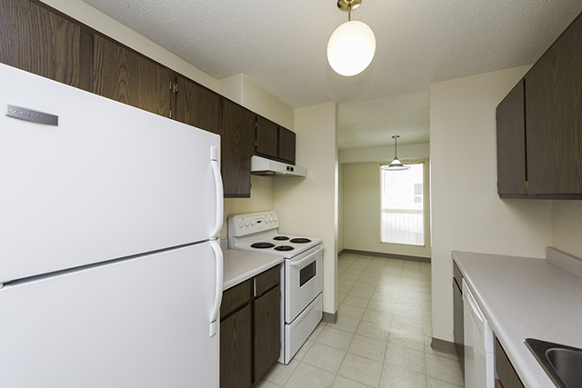 Southwood Green Apartments | 4902 Queen St, Regina, SK S4S 6X4, Canada | Phone: (306) 586-1872