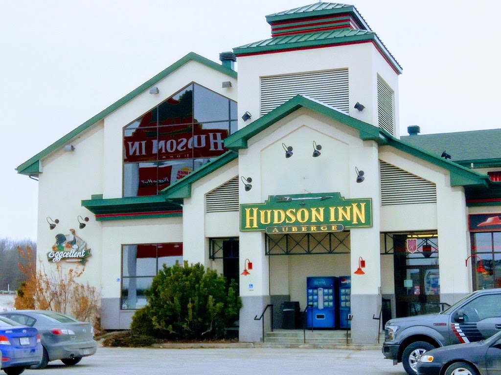 Hudson Inn Auberge and Eggspectation | 100 QC-201, Rigaud, QC J0P 1P0, Canada | Phone: (450) 458-1000