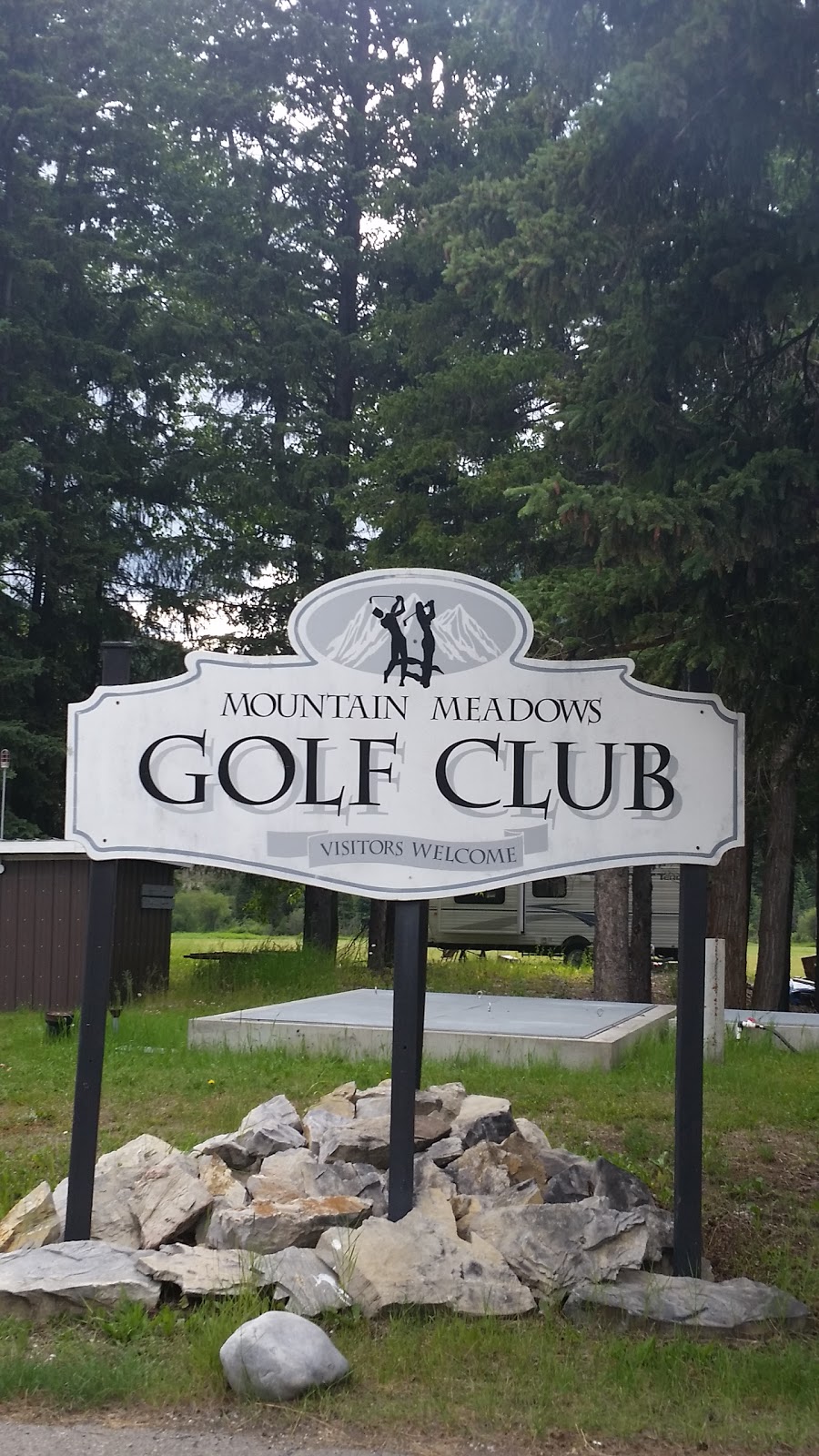 Mountain Meadows Golf Club | BC-43, Elkford, BC V0B 1H0, Canada | Phone: (250) 865-7413