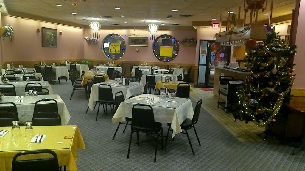 Yellow River Chinese Restaurant | 842 Princess St, Kingston, ON K7L 1G3, Canada | Phone: (613) 549-7685