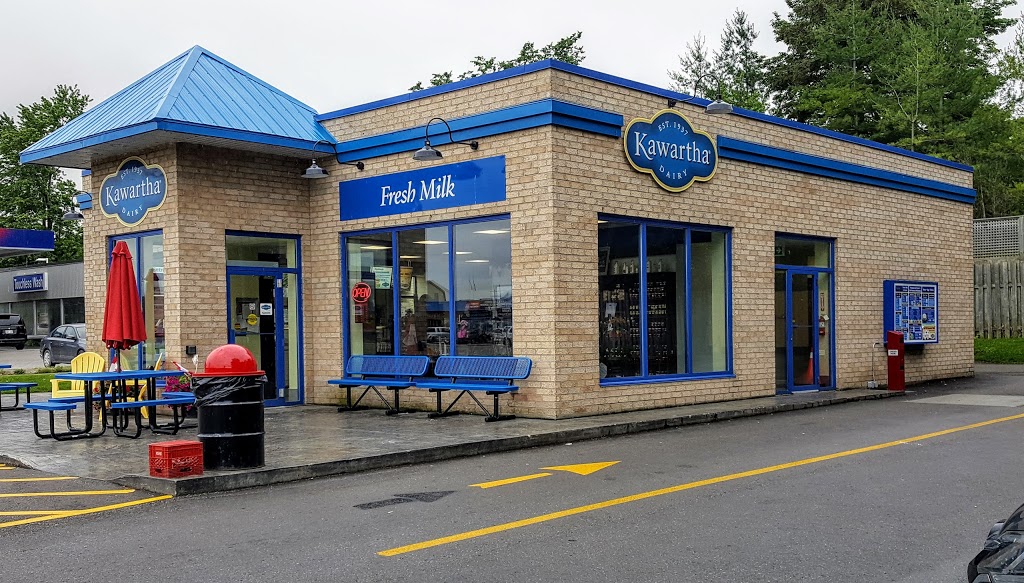 Kawartha Dairy Orillia | 647 Atherley Rd, Orillia, ON L3V 1P1, Canada | Phone: (705) 325-1225