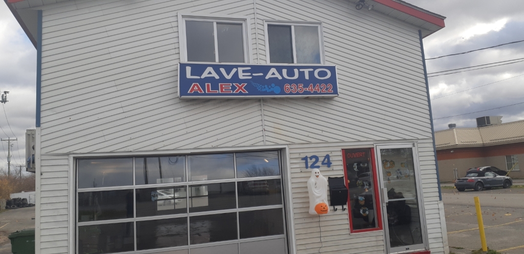 Lave-Auto Alex | 124 Rue St Pierre, Saint-Constant, QC J5A 2G9, Canada | Phone: (450) 635-4422