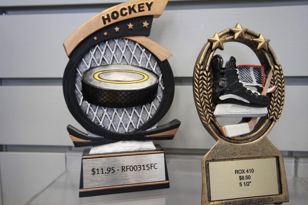 Mementos Signs Awards & Promotions | 1027 Carp Rd, Stittsville, ON K2S 1B9, Canada | Phone: (613) 836-6494