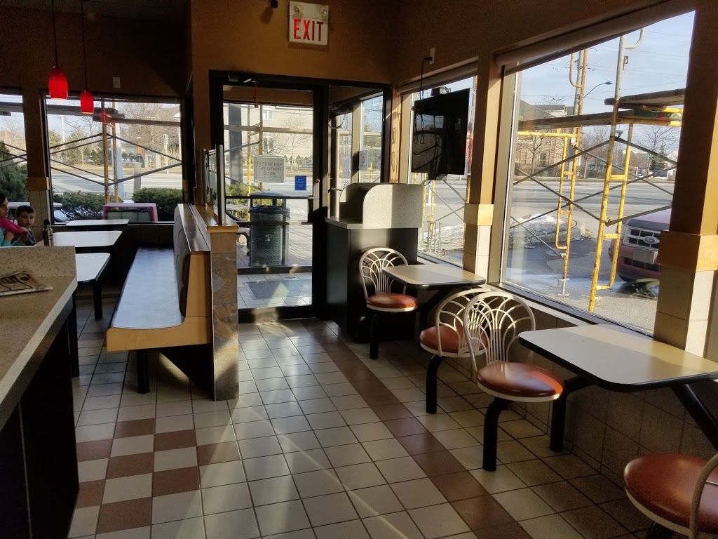 Dairy Queen Grill & Chill | 9280 Keele St, Maple, ON L6A 1P4, Canada | Phone: (905) 303-8885