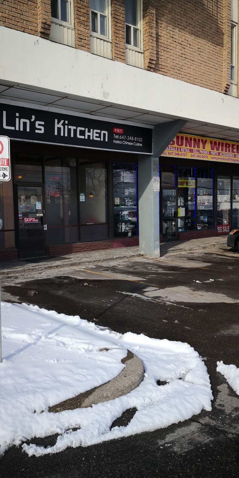 Lins kitchen | 50A Rexdale Blvd, Etobicoke, ON M9W 5Z3, Canada | Phone: (647) 348-8102