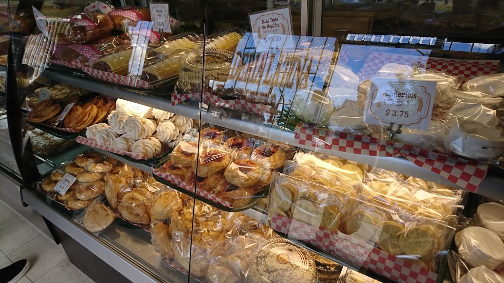 Panaderia Latina Bakery | 4906 Joyce St, Vancouver, BC V5R 4G6, Canada | Phone: (604) 439-1414