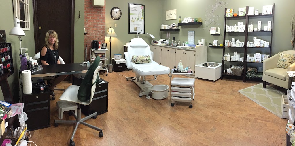 Wallaceburg Wellness Centre | 222 Wellington St, Wallaceburg, ON N8A 2X9, Canada | Phone: (519) 627-9355