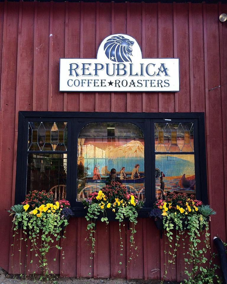 Republica Coffee Roasters | 9203 Glover Rd, Langley City, BC V1M 2S4, Canada | Phone: (604) 628-0485