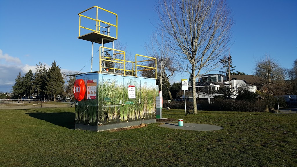 Sullivan Point Lifeguard Station | Sullivan St, Surrey, BC V4A 3B1, Canada | Phone: (604) 501-5050