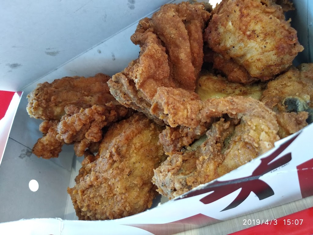 KFC | 86 Dundas St E, Waterdown, ON L0R 2H2, Canada | Phone: (289) 352-0922