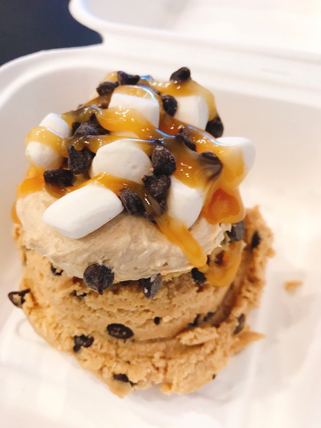 Cinnaholic | 1600 Kenaston Blvd Unit 170, Winnipeg, MB R3P 0Y4, Canada | Phone: (204) 414-2111