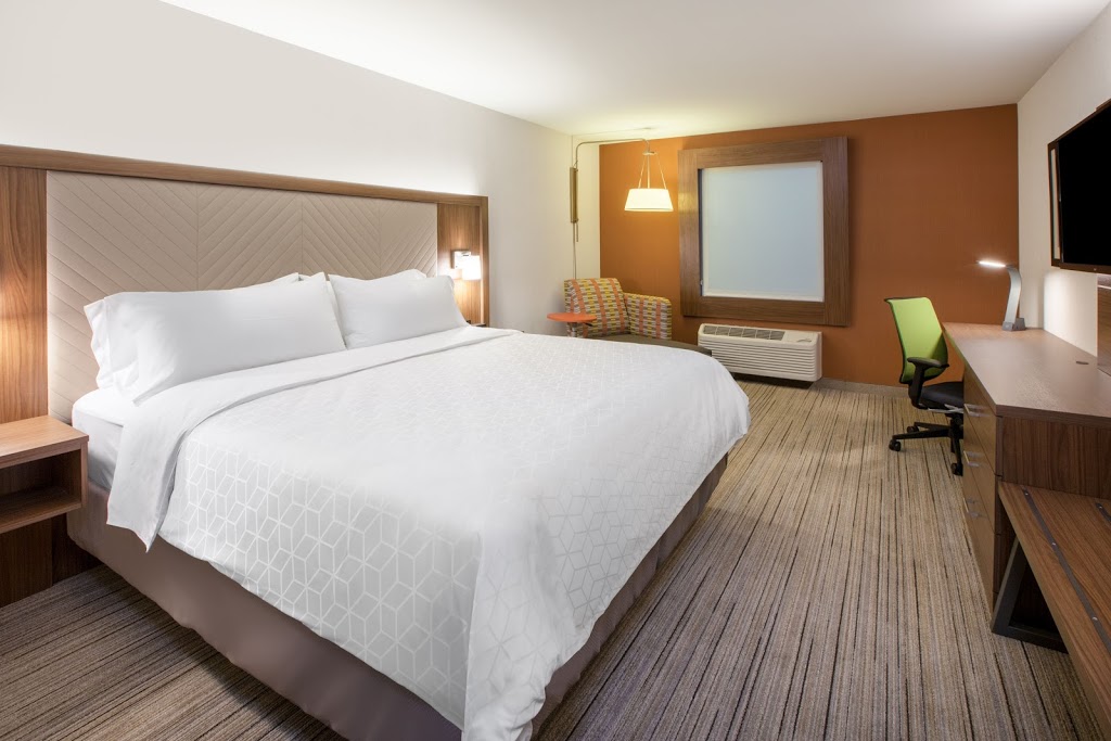 Holiday Inn Express & Suites Ottawa Downtown East | 235 King Edward Ave, Ottawa, ON K1N 7L8, Canada