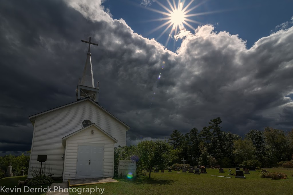 Our Lady of Good Counsel Catholic Church, Youngs Point | 2109 Youngs Point Rd, Youngs Point, ON K0L 3G0, Canada | Phone: (705) 652-3095