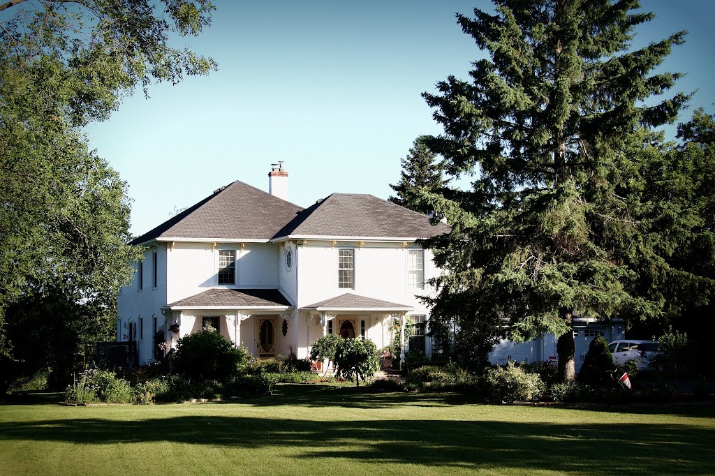 Daisy Hill Bed and Breakfast | 405 Mud Lake Rd N, Odessa, ON K0H 2H0, Canada | Phone: (855) 386-1738