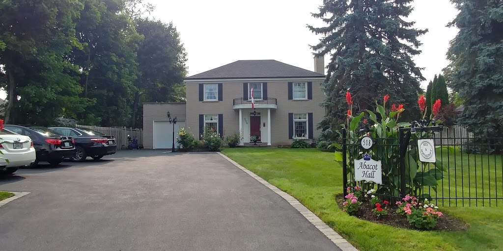 Abacot Hall Bed & Breakfast | 508 Mississagua St, Niagara-on-the-Lake, ON L0S 1J0, Canada | Phone: (905) 468-8383