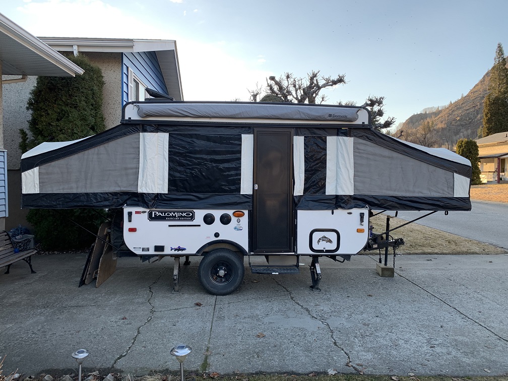 Island Tent Trailers | 4376 Northridge Crescent, Victoria, BC V8Z 4Z3, Canada | Phone: (250) 818-3857