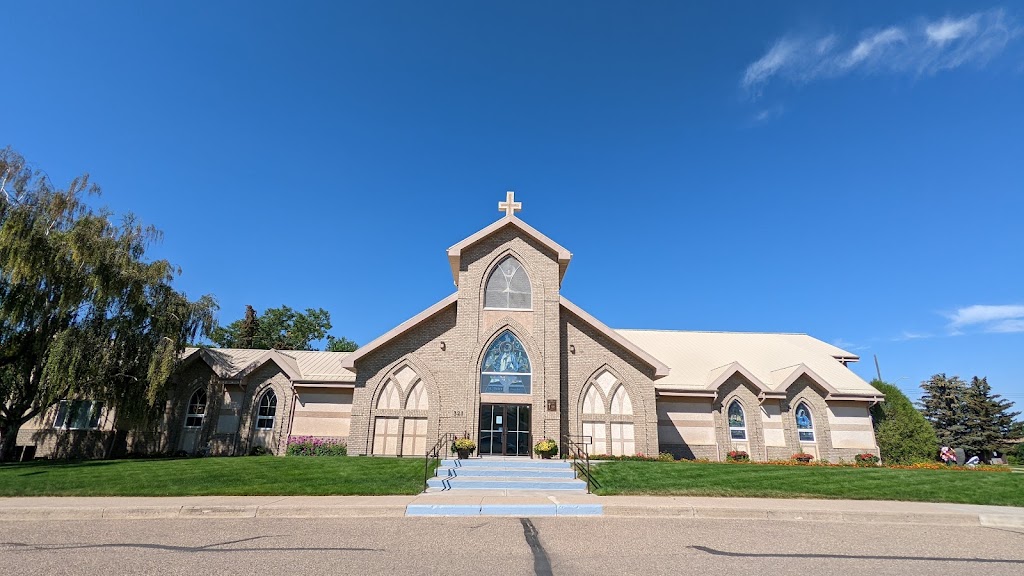 St. Peters Catholic Church | 301 Main St NW, Milk River, AB T0K 1M0, Canada | Phone: (403) 647-3541