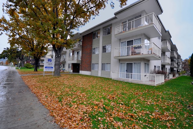 Pandosy Square Apartments | 1855 Pandosy St, Kelowna, BC V1Y 1R8, Canada | Phone: (250) 862-8850