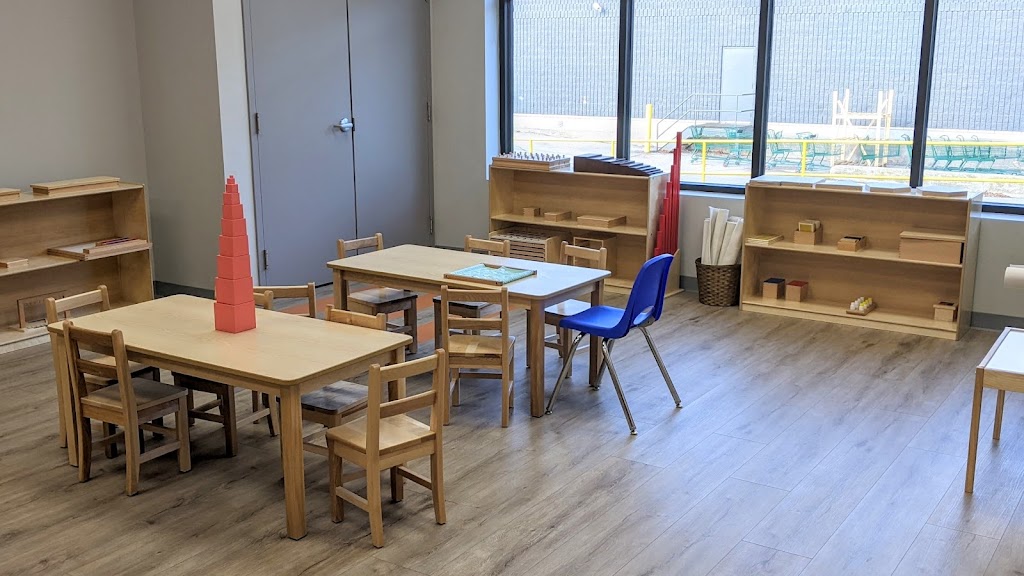 SimplySmart Child care Centre & Montessori - Sherwood | 1225 Wonderland Rd N, London, ON N6G 2V9, Canada | Phone: (647) 298-2086