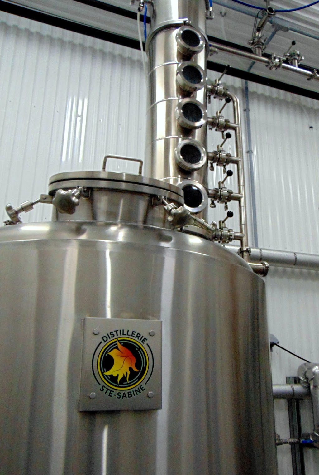 Distillerie Ste-Sabine | 58 Rue Principale, Sainte-Sabine, QC G0R 4H0, Canada | Phone: (418) 625-0875