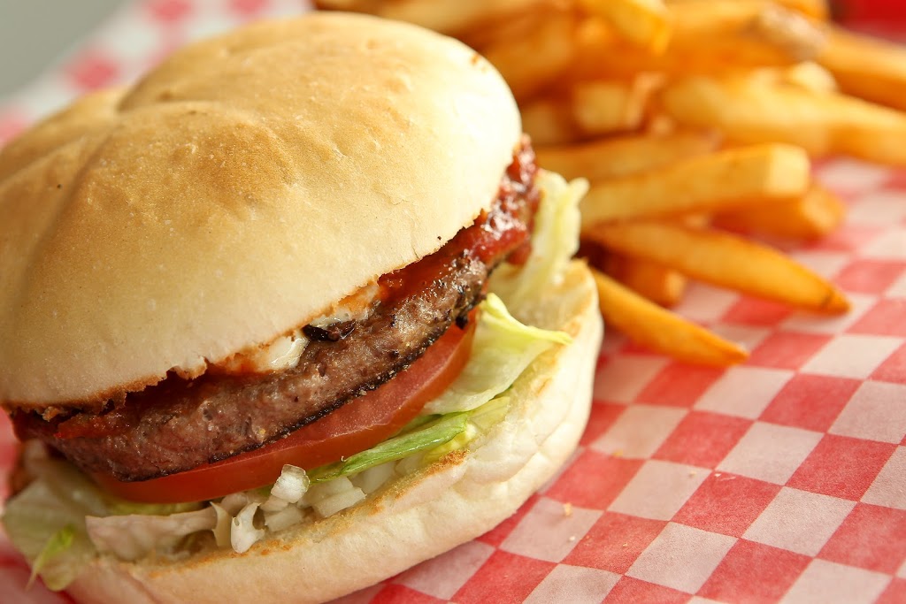 Wallys Burgers | Cates Park, 4131 Dollarton Hwy, North Vancouver, BC V7G 1A2, Canada | Phone: (604) 929-0949