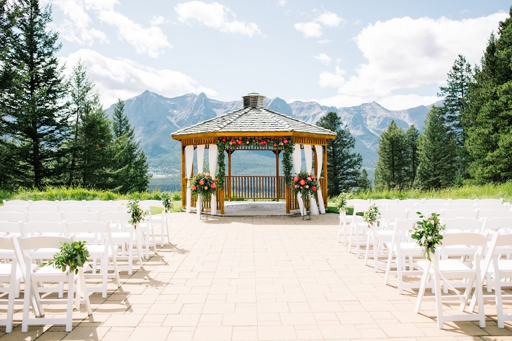 Signature Weddings By Ashley | 5 Ridge Rd, Canmore, AB T1W 1G5, Canada | Phone: (403) 678-1126