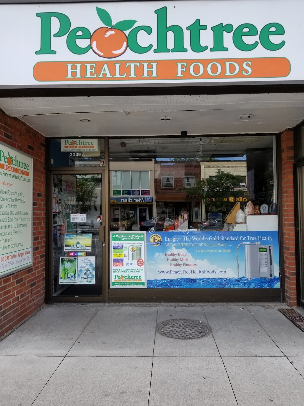 Peachtree Health Foods | 2239 Bloor St W, Toronto, ON M6S 1N7, Canada | Phone: (416) 913-4466