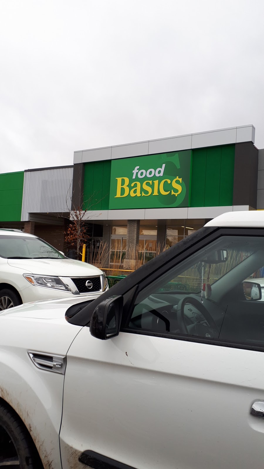 Food Basics | Hwy #93 &, Hugel Ave, Midland, ON L4R 4L3, Canada | Phone: (705) 526-7671