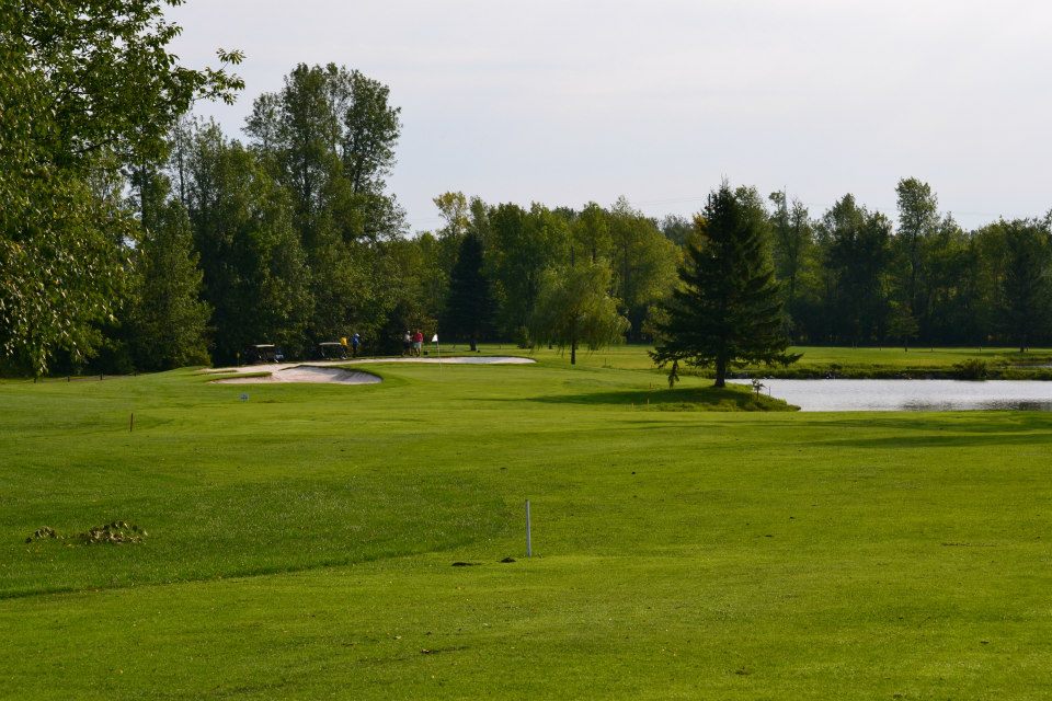 Club De Golf De Napierville | 30 Rang Cyr, Napierville, QC J0J 1L0, Canada | Phone: (450) 245-3356