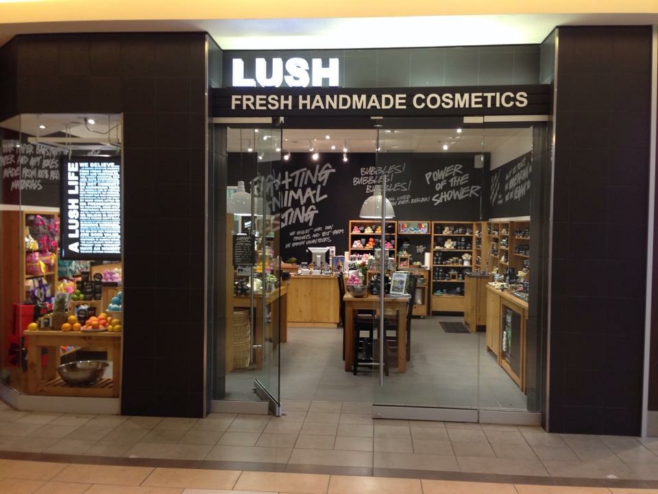 LUSH | 435 Stone Rd W Unit Z19, Guelph, ON N1G 2X6, Canada | Phone: (519) 821-8874