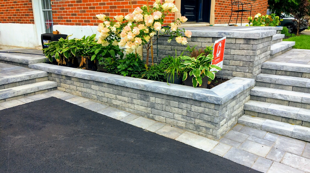 Carriere Landscaping Inc. | 353 Av. Duke-of-Kent, Pointe-Claire, QC H9R 1Y5, Canada | Phone: (514) 426-9419