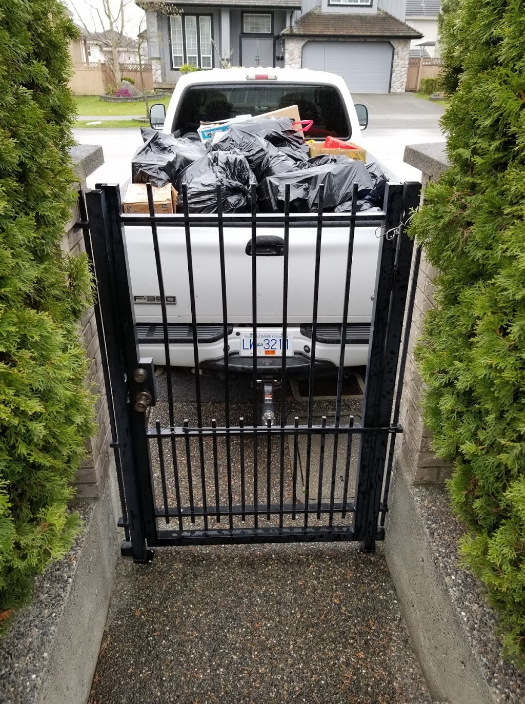 Surrey Junk Removal Guy | 17148 104 Ave, Surrey, BC V4N 4R6, Canada | Phone: (604) 900-3672